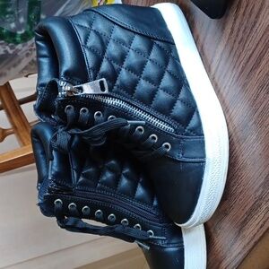 Wanted Women's High Tops, black, zip and/or laced